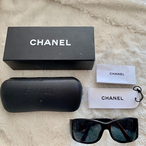 Chanel Mother of Pearl 5083-H Sunglasses - Picture 1 of 8